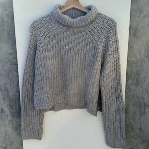 Abercrombie & Fitch Heather Gray knitted chunky cropped Turtleneck Sweater XL